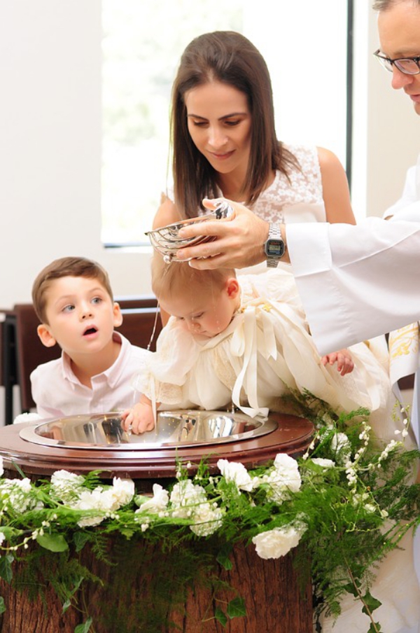 Die wichtigsten Fragen und Antworten zur Taufe religion ritual familie