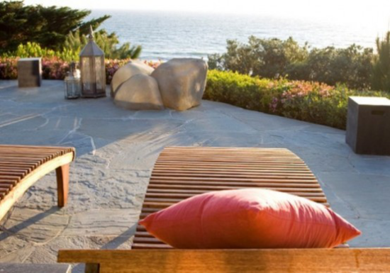 Terrassengestaltung im Strandstil Ideen von Strand und Meer inspiriert schöner Ort draußen zum Abschalten Stress vergessen