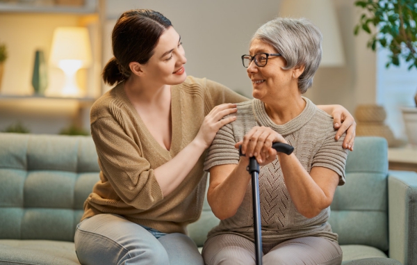 24-Stunden-Betreuung zu Hause oder lieber Pflegeheim Was ist wirklich besser mesedi senioren pflege zuhause