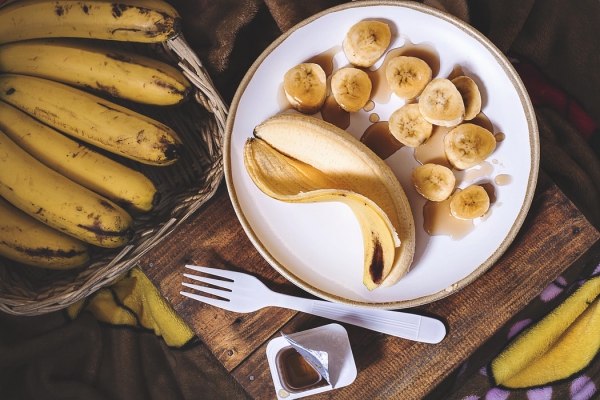 Gesunde natürliche Schlafmittel für traumhafte Nächte bananen mit honig schalen