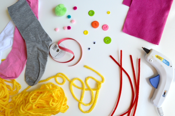 Sockenpuppen basteln mit Kindern – einfache Anleitung und Ideen alle nötigen materialien zu hause