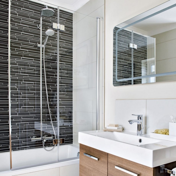 3 qm Bad einrichten – Tipps für ein funktionelles und stilvolles Badezimmer badewanne kleines bad dusche