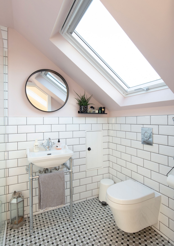 3 qm Bad einrichten – Tipps für ein funktionelles und stilvolles Badezimmer dach bad schräge dachboden