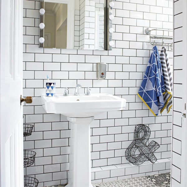 3 qm Bad einrichten – Tipps für ein funktionelles und stilvolles Badezimmer stilvoll bad interessante fliesen spiegel