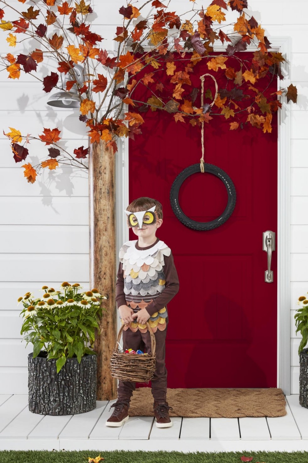 Herbstblätter basteln mit Kindern – Ideen und Anleitungen halloween tür deko herbst