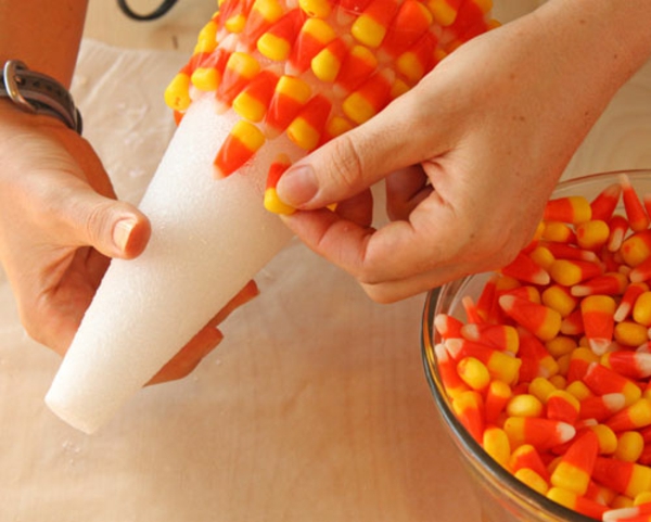 Basteln mit Süßigkeiten zu Halloween – 40 Ideen und 3 Anleitungen bäumchen aus bonbons basteln