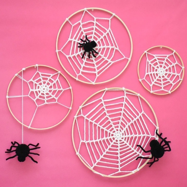 Spinnennetz basteln zu Halloween – 50 Ideen und 2 Anleitungen webering spinnen netz cool