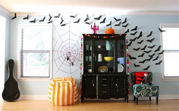Spinnennetz basteln zu Halloween – 50 Ideen und 2 Anleitungen wohnzimmer deko spinnen netz