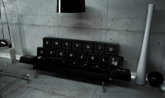 extravagante Sofas ausgefallenes Modell wie PC-Tastatur prima im Raumdesign in Industrial Style