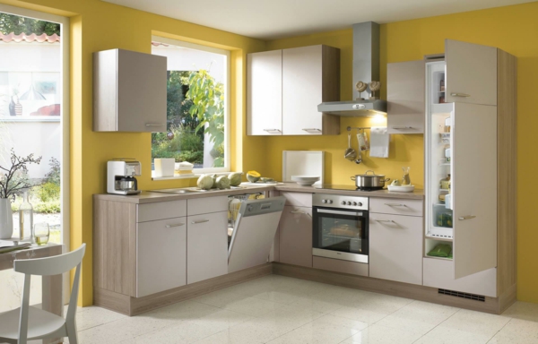 küche streichen farbideen gelbe wände heller boden schöne küchen