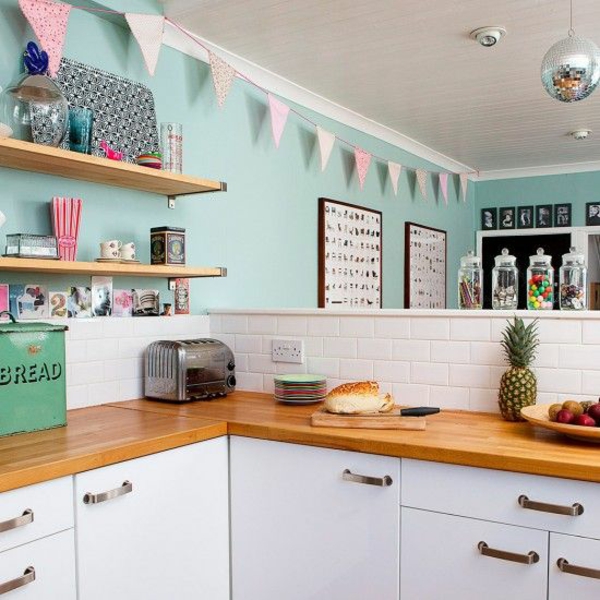 küche streichen farbideen wandfarbe küche pastellfarben weiße küchenschränke