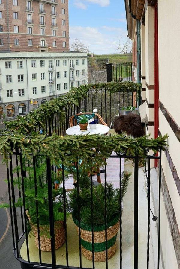 weihnachtlich dekorieren grüne deko balkon dekorieren