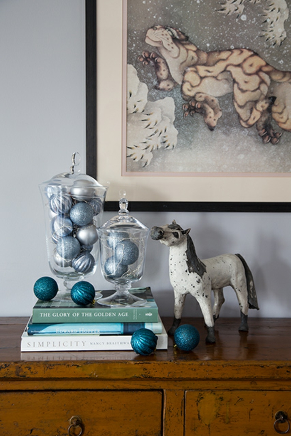 basteln mit weihnachtskugeln einmachglas füllen stilvolle wohnzimmer deko