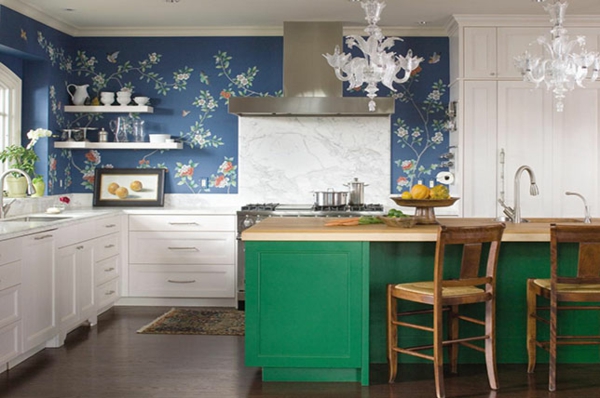 blumentapete wanddesign küche blau florale muster