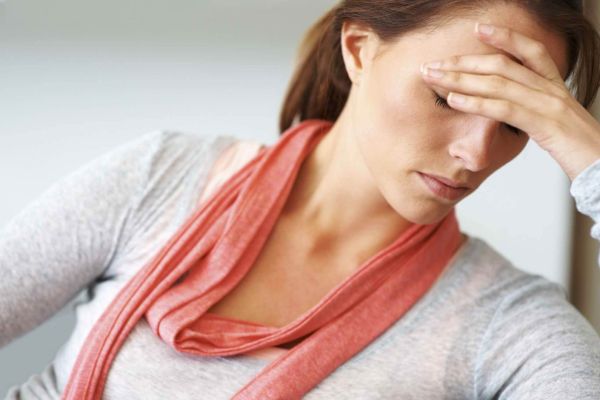 PMS Symptome Kopfschmerzen lindern