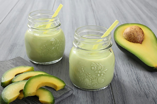 avocado nährstoffe leckere getränke zubereiten