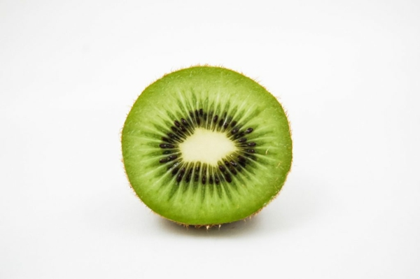 sind kiwis gesund kiwi nährstoffe gesund essen