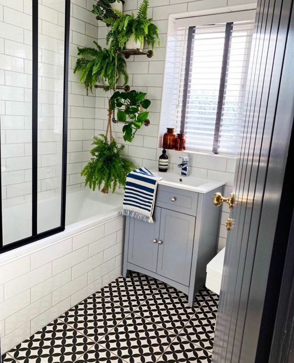 grüne zimmerpflanzen badezimmer schöner machen