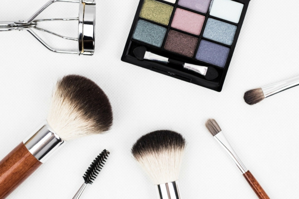 Onlineshopping Kosmetikprodukte online kaufen Beauty Produkte Schönheitsprodukte