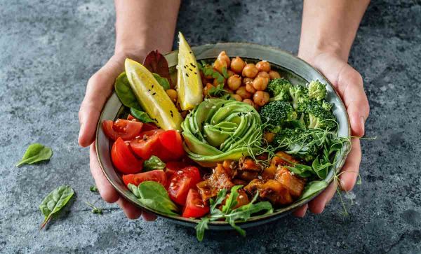Salate zum Abnehmen - gesunde Rezeptideen