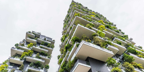 nachhaltige architektur viel grün umweltfreundlich