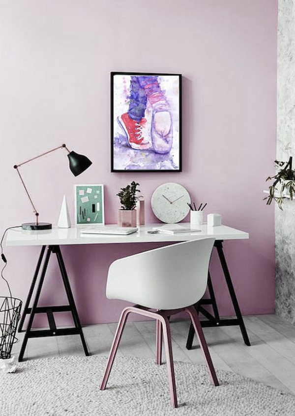 wandfarbe lila home office einrichten frische atmosphäre schaffen