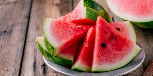 ist wassermelone gesund abgeschnitten was enthalten wassermelonen