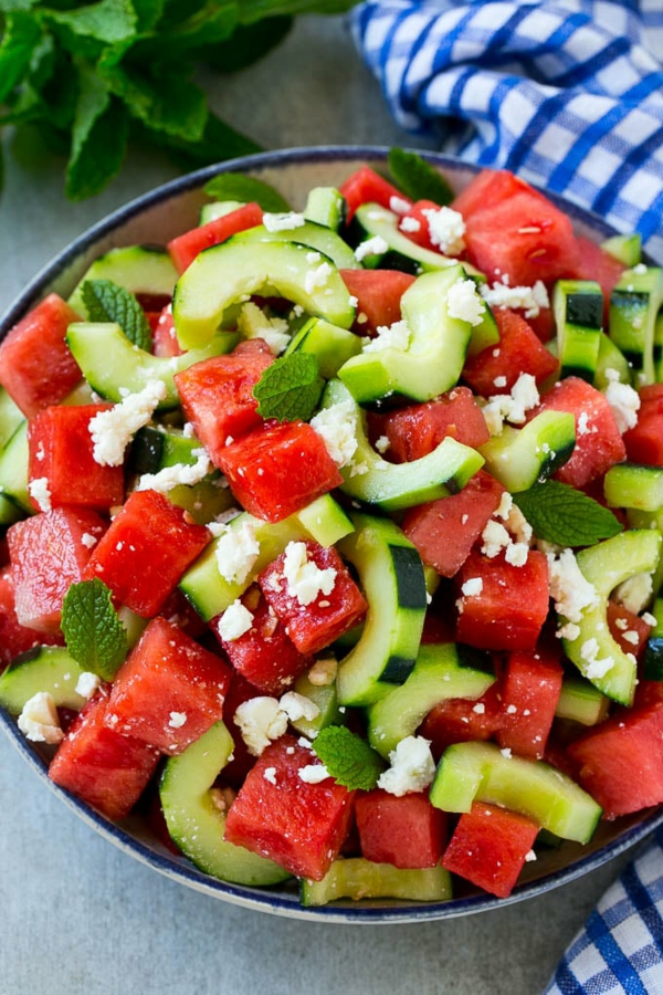ist wassermelone gesund ausgefallene salatidee gesund lecker sommerlich