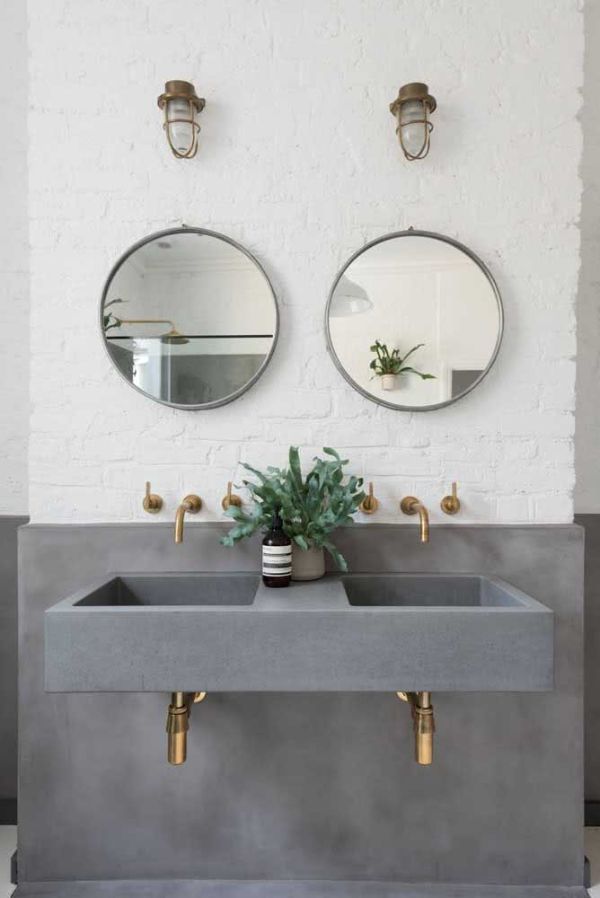 Ziegelwand fürs Badezimmer- moderne Idee