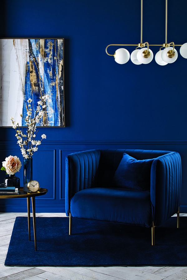 kronleuchter wohnzimmer innovatives design blaues wohnzimmer gestalten