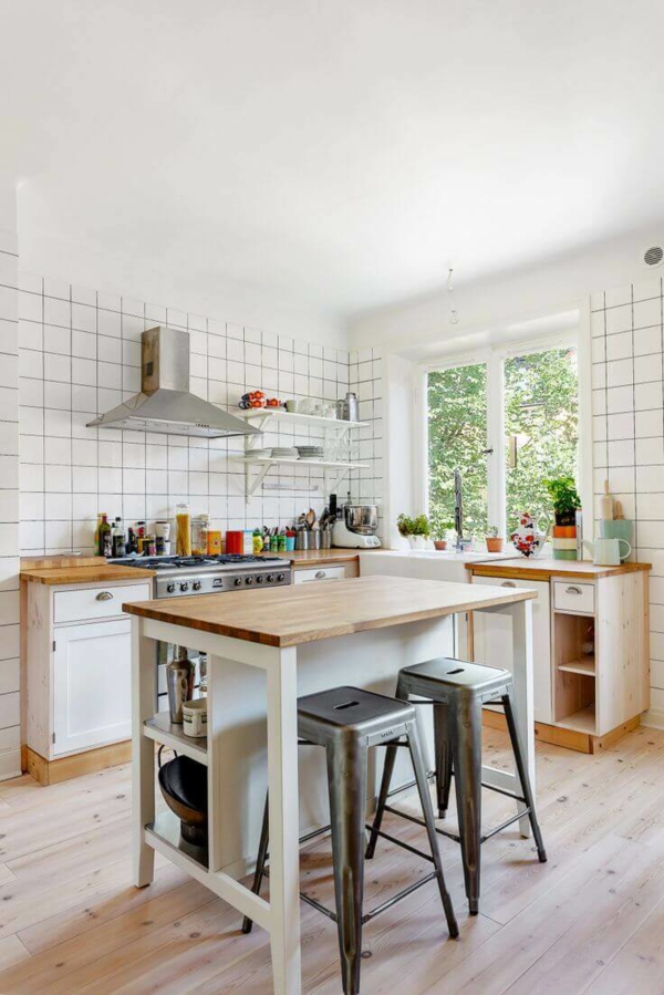 kücheninsel mit sitzgelegenheit kleine kochinsel arbeitsplatte essbereich