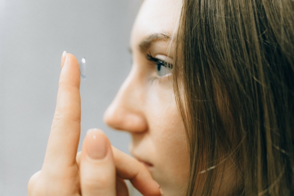Umstieg zur Kontaktlinse – Darauf müssen Sie achten