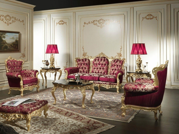 barock-stil rote möbel goldene akzente edle wandgestaltung