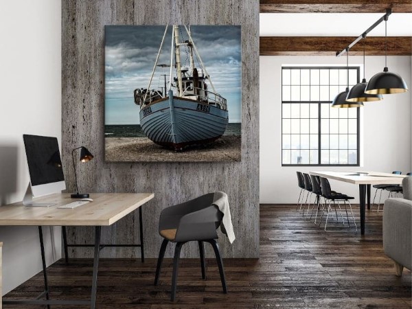 Maritime Einrichtungsstile und wie Strand Bilder zur Ästhetik beitragen home office mit leinwand schiff