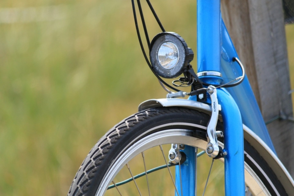 fahrradzubehör kaufen passende beleuchtung mehr sicherheit