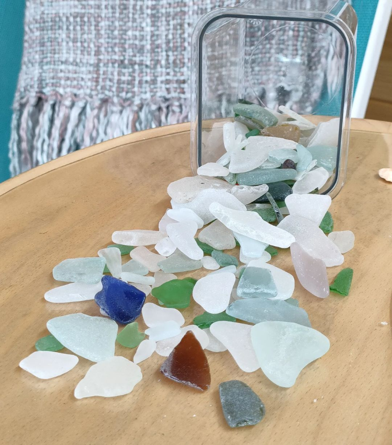 Basteln mit Meerglas – 20 sommerliche Ideen zum Inspirieren altglas strand sammeln