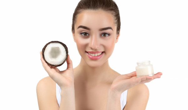 Kokosoel naturreines Produkt Gesichtscreme Wunder wirken auf der Haut
