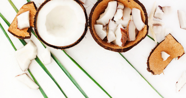 Kokosoel naturreines Produkt in Kueche Kosmetik anwenden gute Resultate erzielen